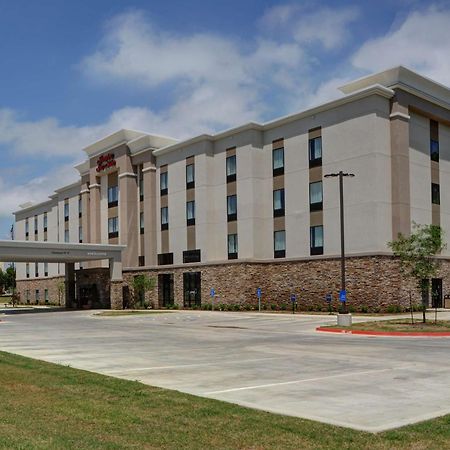 Hampton Inn & Suites Ardmore Bagian luar foto